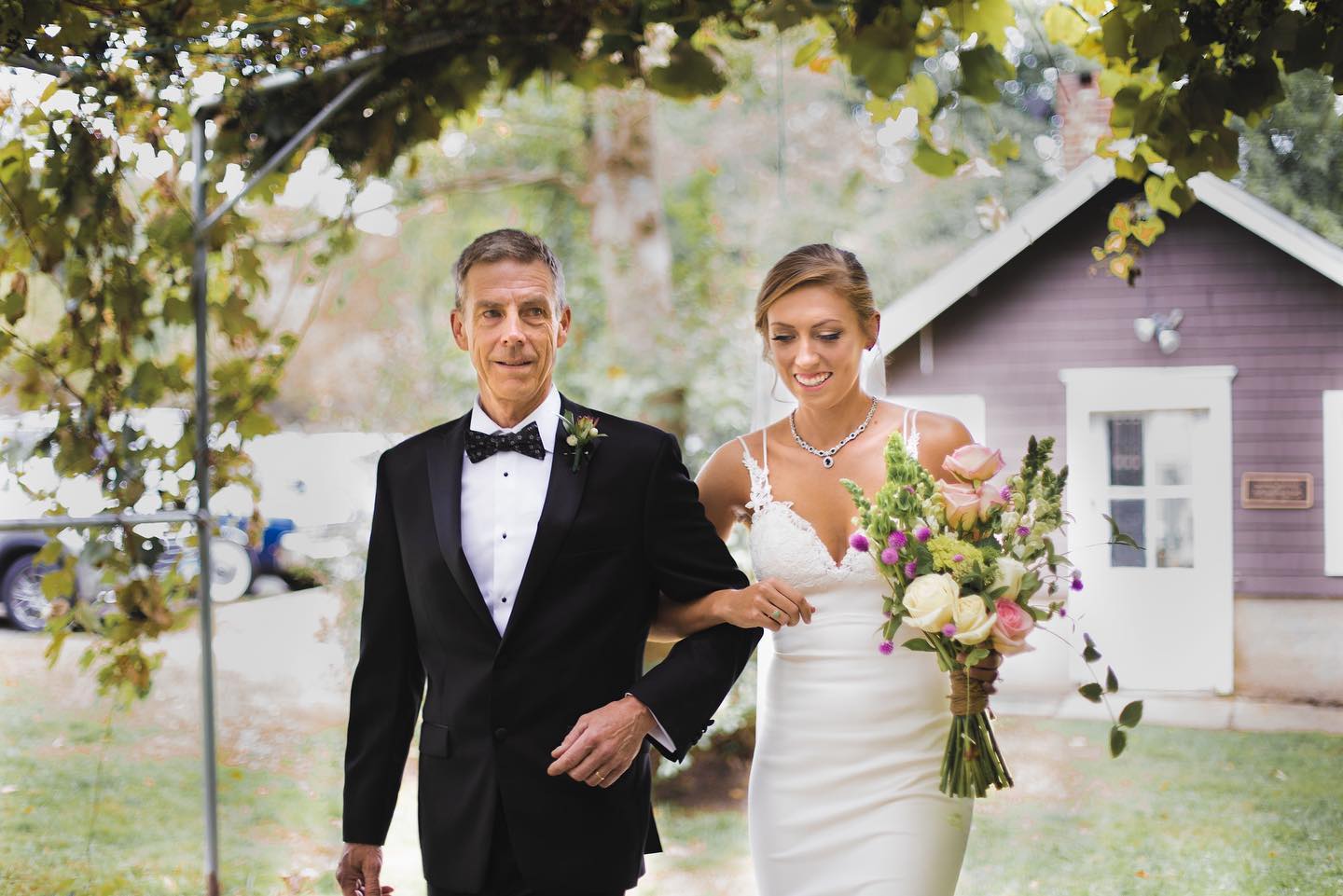 wedding-ceremony-father-walking-bride-down-aisle